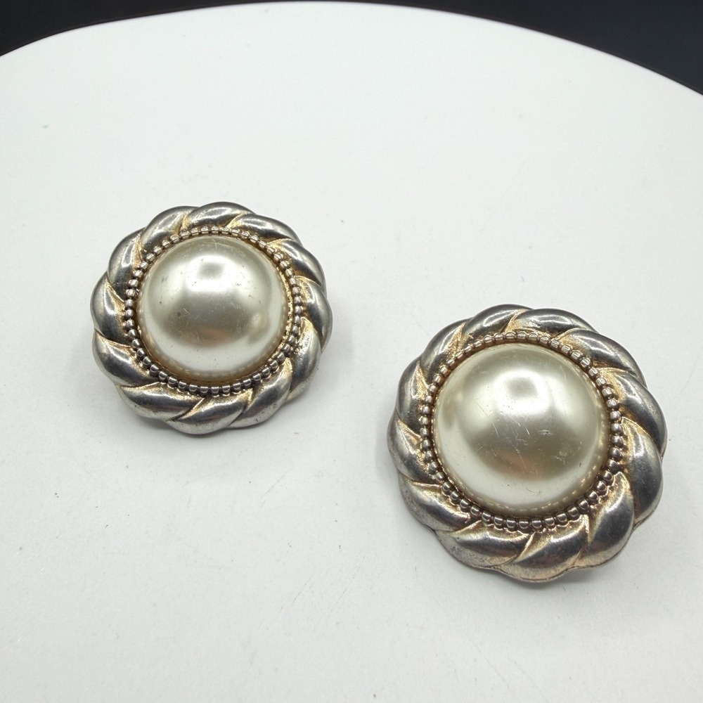 Chunky Cream Faux Pearl Clip On Earrings Gold & Silver Tone Round Statement